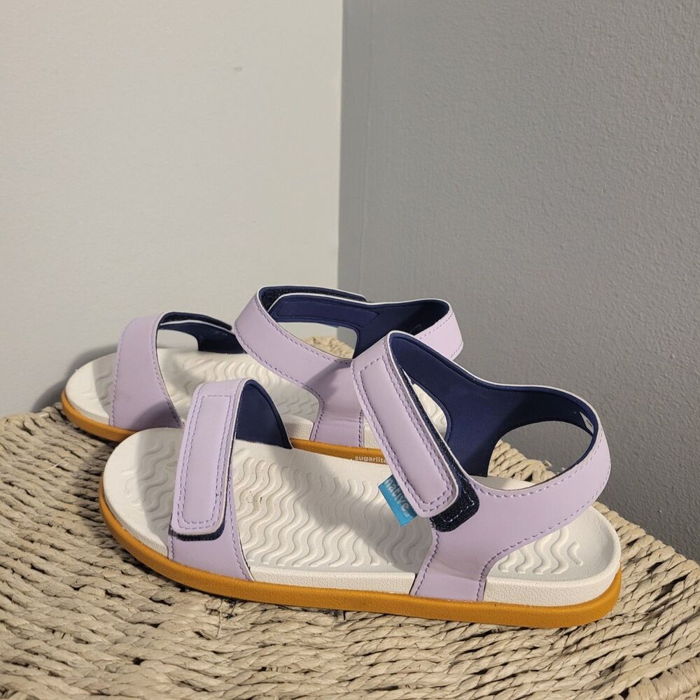 Girl's Native Charley Shoes in Purple Sandals Hook Loop Outdoor Size J2